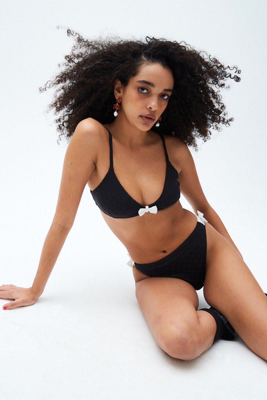 Women Emma Mulholland on Holiday Swimwear | Black Magic Bikini Top-Black/Black