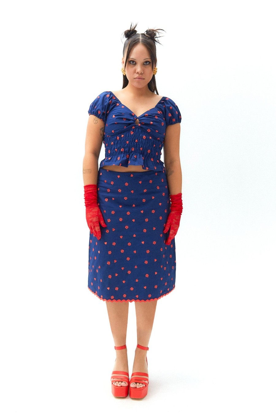 Women Emma Mulholland on Holiday Party Wear | Dolce Vita Broderie Skirt-Navy/Red