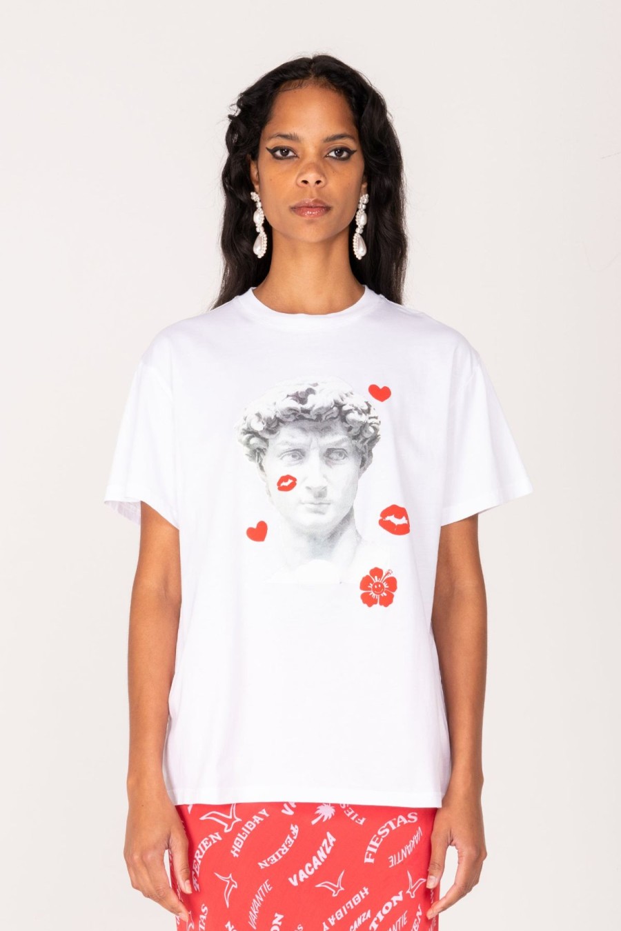 Women Emma Mulholland on Holiday Tees & Tops | David Unisex Tee