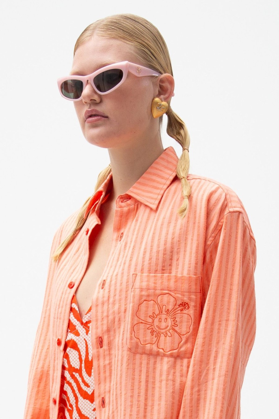 Women Emma Mulholland on Holiday Tees & Tops | Happy Hibiscus Beach Shirt-Apricot